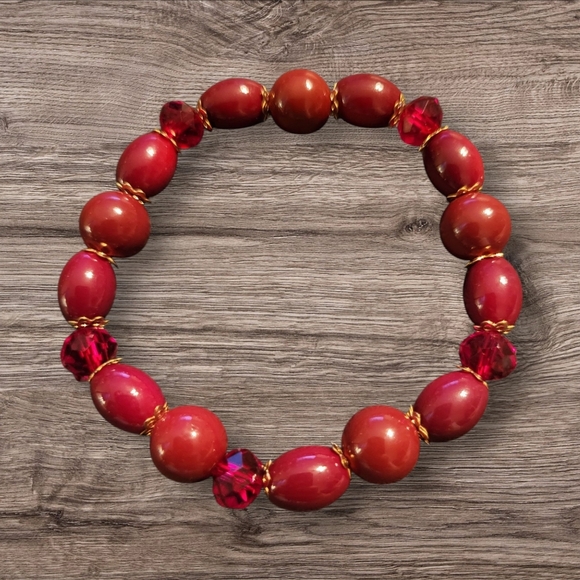 🩷3 for $15: Set of 2 Stretchy Bead Bracelets, Red & Gold, NWOT - Picture 3 of 3